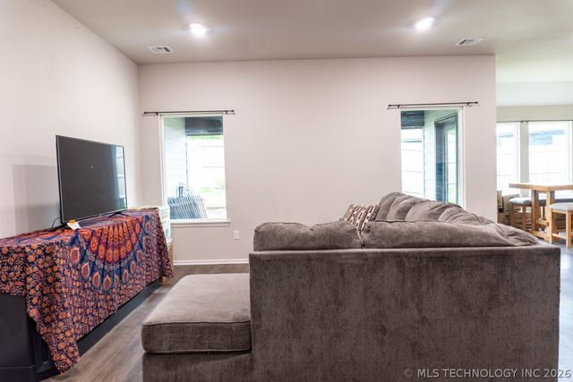 601 Canton Place, Mannford, OK 74044