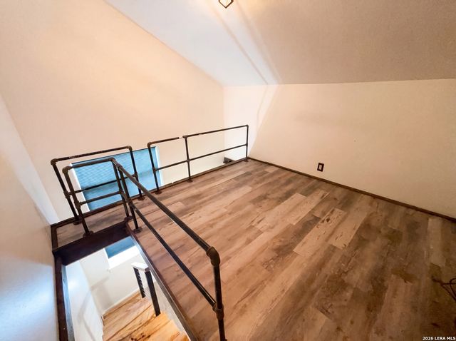 330 Clay St Unit 8, San Antonio, TX 78204