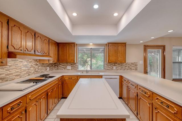 5302 Musket RDG, Austin, TX 78759