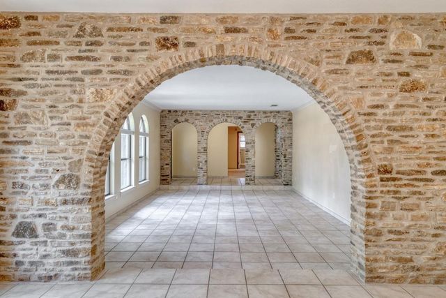 5302 Musket RDG, Austin, TX 78759