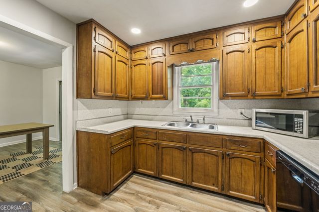 736 Stagecoach Road, Stockbridge, GA 30281