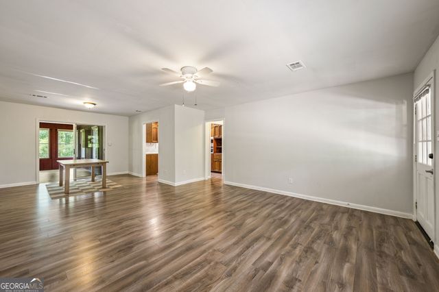736 Stagecoach Road, Stockbridge, GA 30281