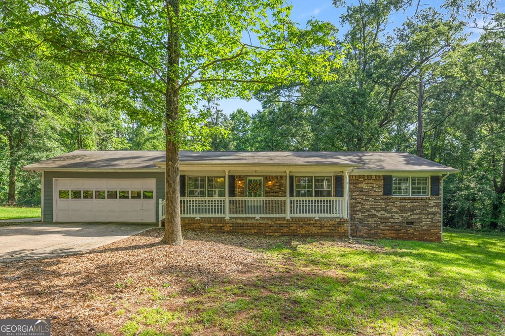 736 Stagecoach Road, Stockbridge, GA 30281