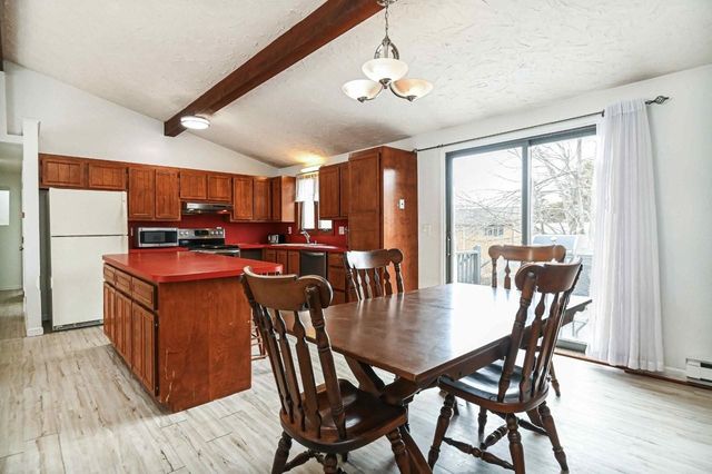 68 Airport Drive, York, ME 03909