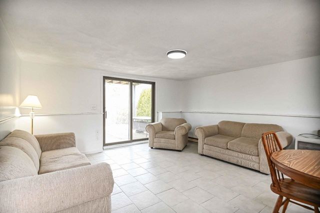 68 Airport Drive, York, ME 03909