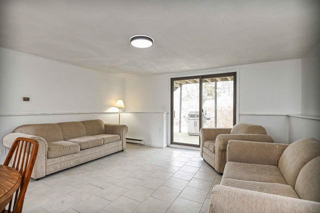 68 Airport Drive, York, ME 03909