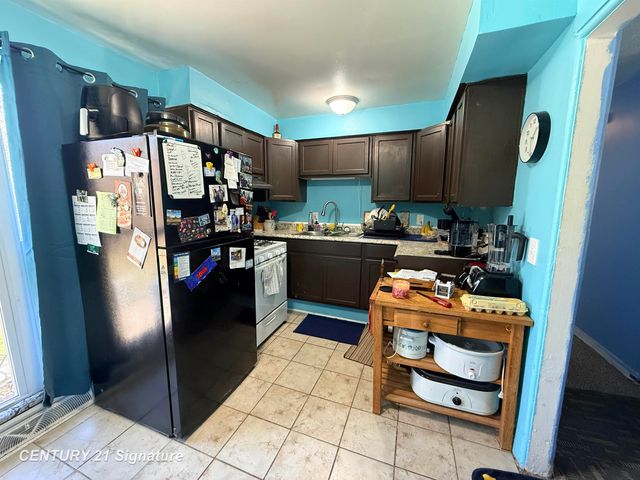 5454 Kellar Avenue, Flint, MI 48505
