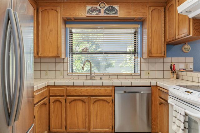 664 Forest Meadows Dr, Murphys, CA 95247