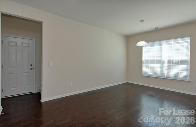 8017 Cornhill Avenue, Charlotte, NC 28277