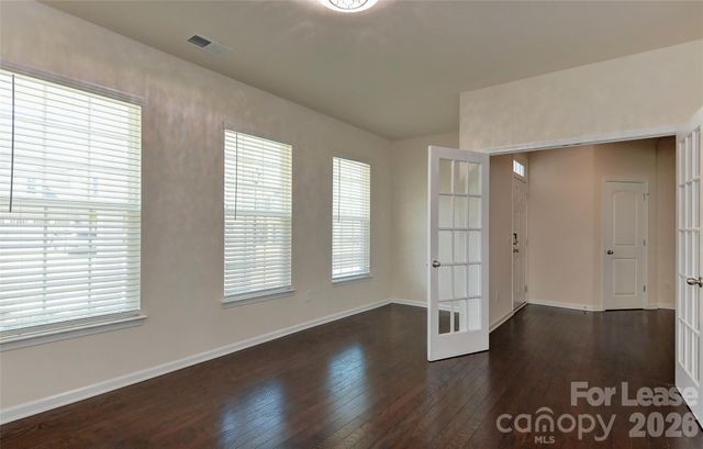 8017 Cornhill Avenue, Charlotte, NC 28277