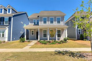 8017 Cornhill Avenue, Charlotte, NC 28277