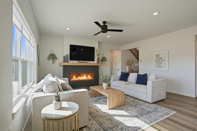 1543 N Thompson Road, Sun Prairie, WI 53590