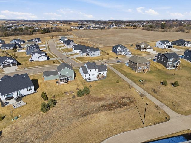 1543 N Thompson Road, Sun Prairie, WI 53590