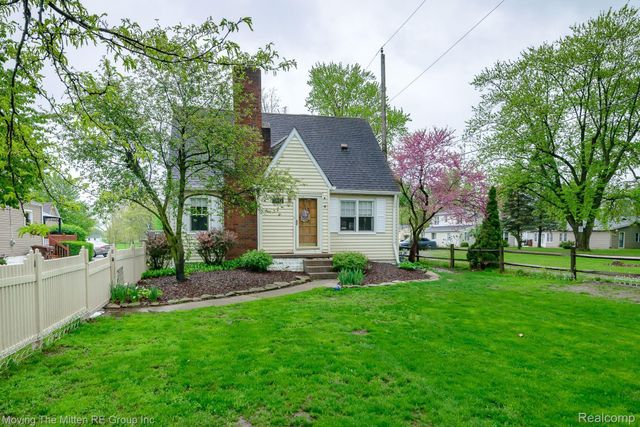 2847 N CUSTER Road, Frenchtown Twp, MI 48162