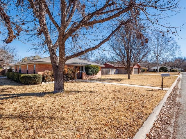 1 Alpine Court, Brownwood, TX 76801