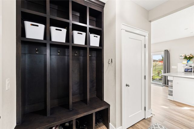 418 W High Road, Norwalk, IA 50211