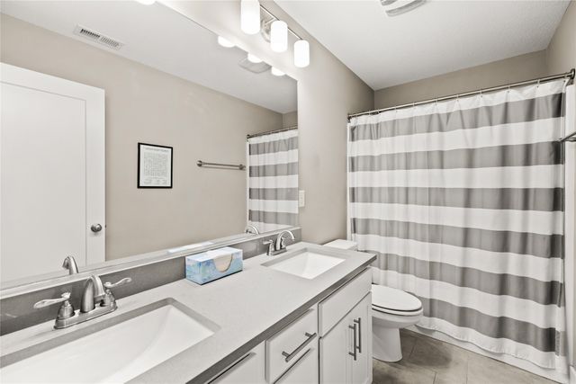 418 W High Road, Norwalk, IA 50211