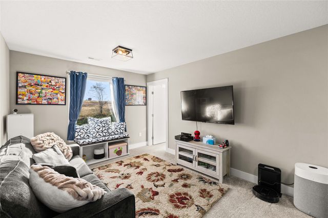 418 W High Road, Norwalk, IA 50211