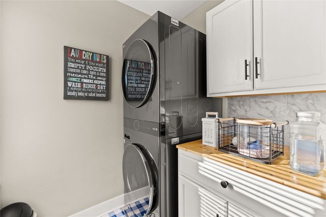 418 W High Road, Norwalk, IA 50211