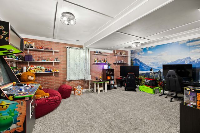 418 W High Road, Norwalk, IA 50211