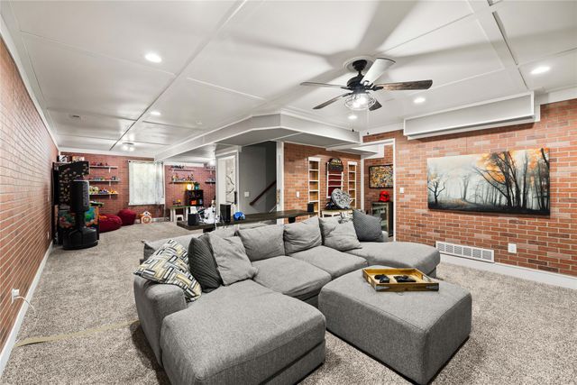 418 W High Road, Norwalk, IA 50211