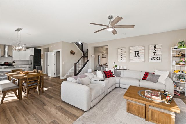 418 W High Road, Norwalk, IA 50211