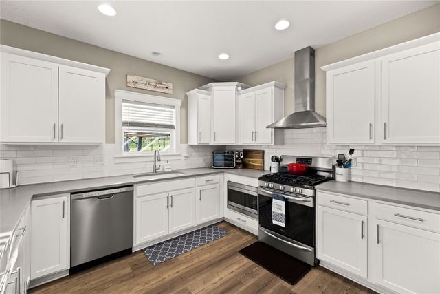 418 W High Road, Norwalk, IA 50211