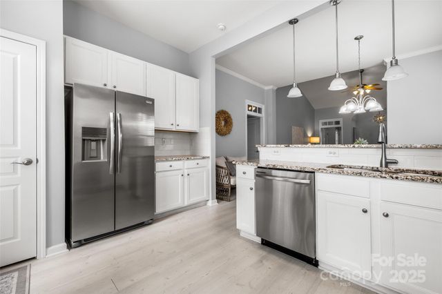 526 Pine Links Drive, Tega Cay, SC 29708