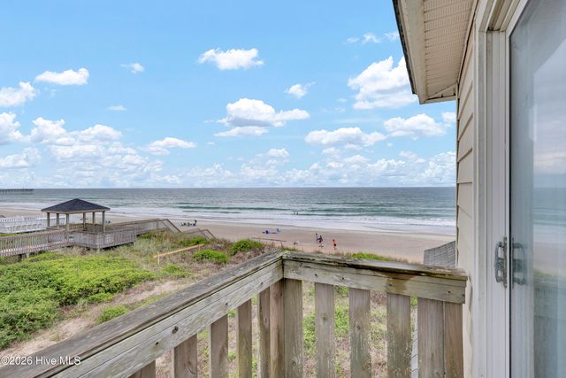 608 S Shore Drive, Surf City, NC 28445