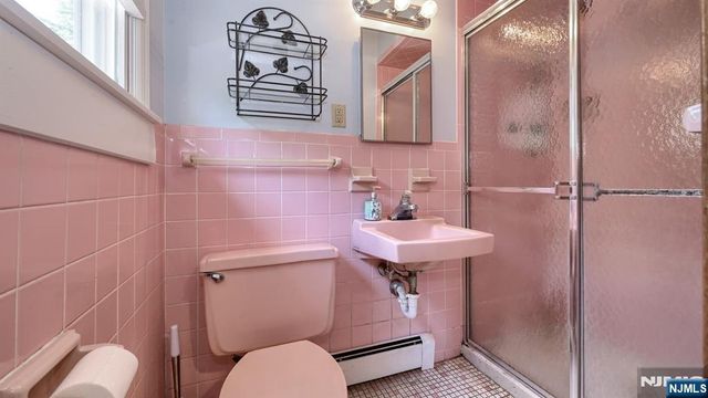 277 French Hill Road, Wayne, NJ 07470