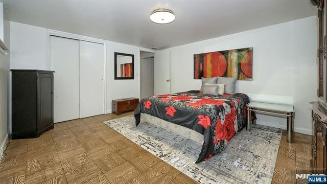 277 French Hill Road, Wayne, NJ 07470
