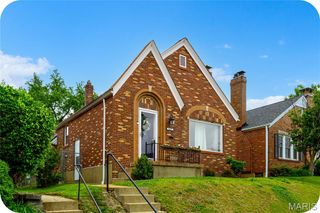 6633 Tholozan Avenue, St Louis, MO 63109