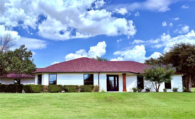 4501 Ridgeway Road, Fort Worth, TX 76126