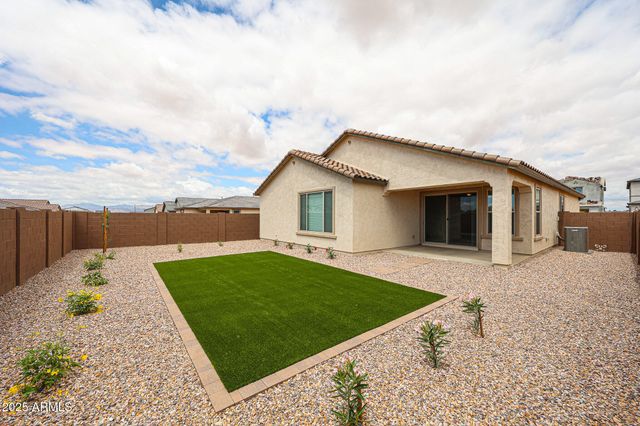 25413 N 172nd Lane, Surprise, AZ 85387