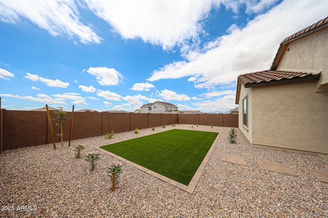 25413 N 172nd Lane, Surprise, AZ 85387