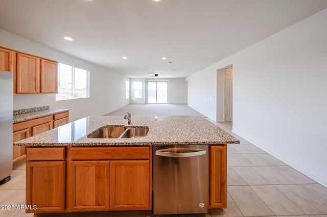 25413 N 172nd Lane, Surprise, AZ 85387