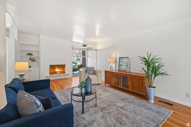 2676 E CAPRICORN WAY, Salt Lake City, UT 84124