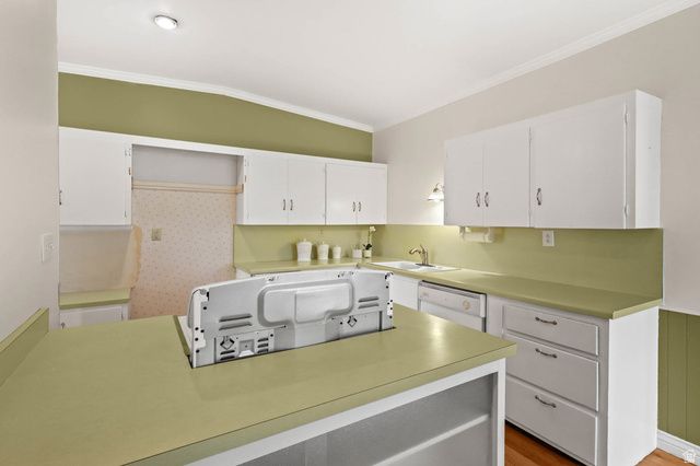 2676 E CAPRICORN WAY, Salt Lake City, UT 84124