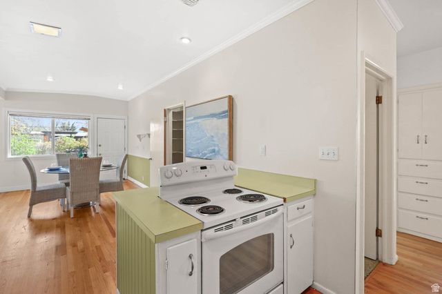 2676 E CAPRICORN WAY, Salt Lake City, UT 84124