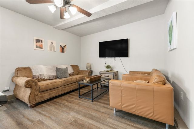 102 Moss Street, College Station, TX 77840