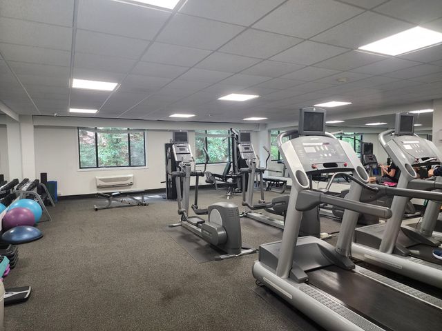 1500 Worcester Rd. 411, Framingham, MA 01702