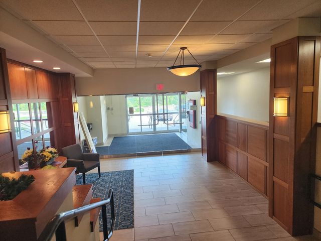 1500 Worcester Rd. 411, Framingham, MA 01702
