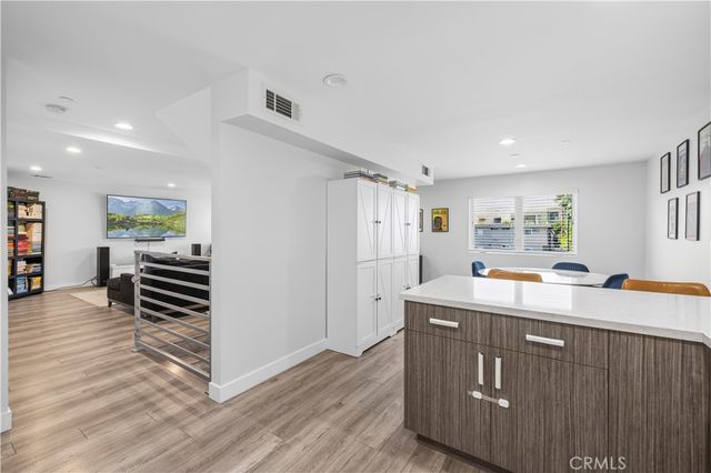 16557 Vine Terrace, Van Nuys, CA 91406