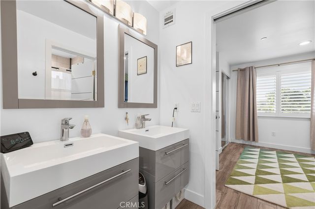 16557 Vine Terrace, Van Nuys, CA 91406