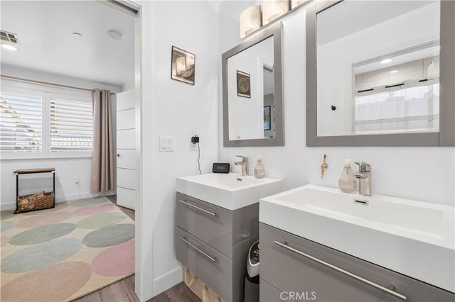 16557 Vine Terrace, Van Nuys, CA 91406