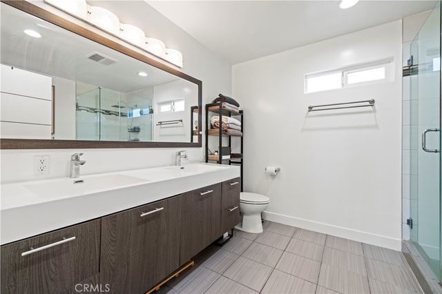 16557 Vine Terrace, Van Nuys, CA 91406