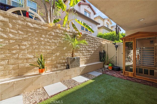 16557 Vine Terrace, Van Nuys, CA 91406