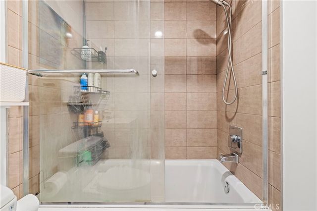 16557 Vine Terrace, Van Nuys, CA 91406