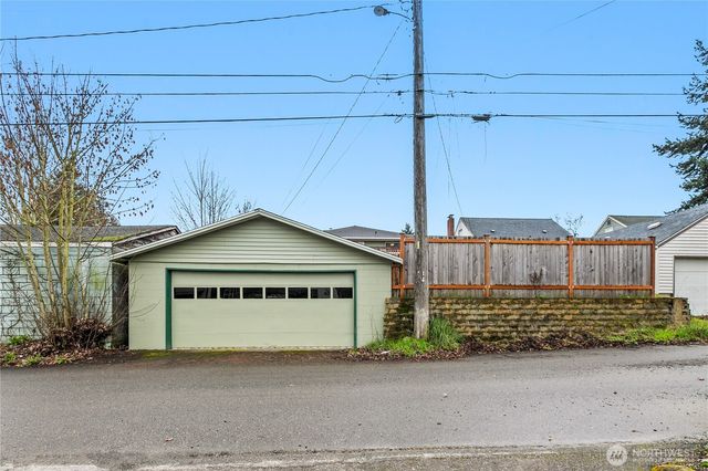 5031 S State St, Tacoma, WA 98409