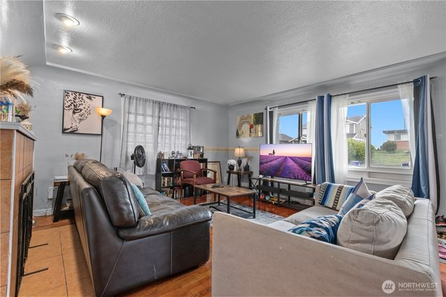 5031 S State St, Tacoma, WA 98409